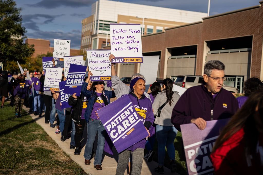 Kaiser workers protest outside of medical offices